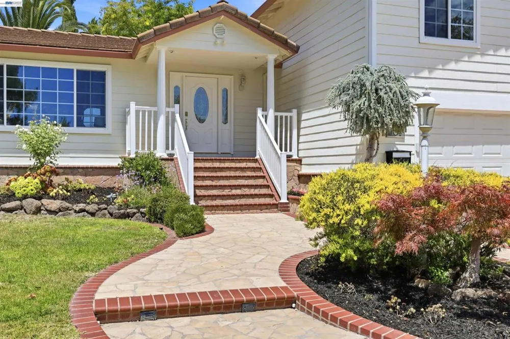 104 Scarboro Pl San Ramon, CA 94583