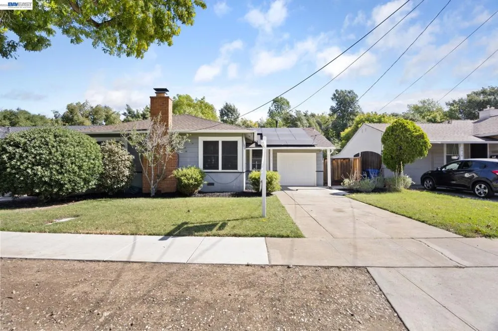 1942 6Th St Concord, CA 94519