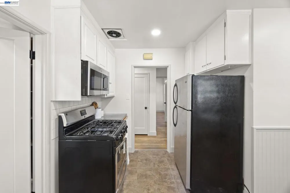1942 6Th St Concord, CA 94519