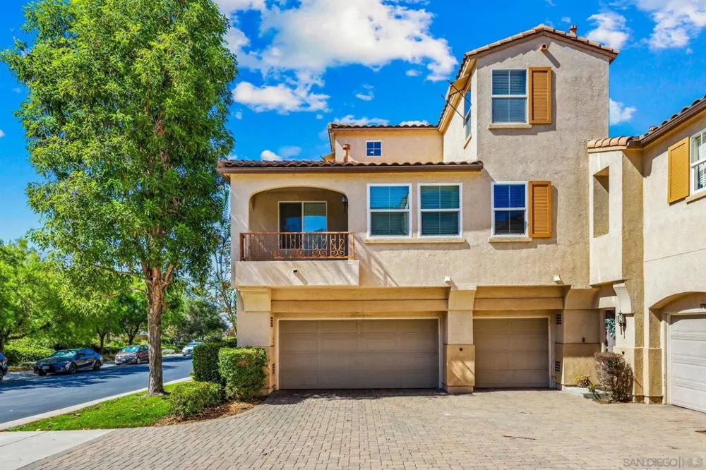 977 Pearleaf Ct San Marcos, CA 92078