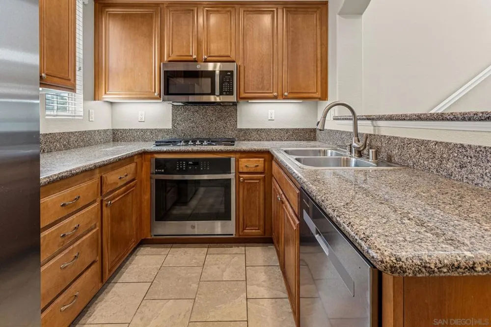 977 Pearleaf Ct San Marcos, CA 92078