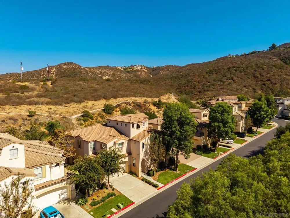 977 Pearleaf Ct San Marcos, CA 92078