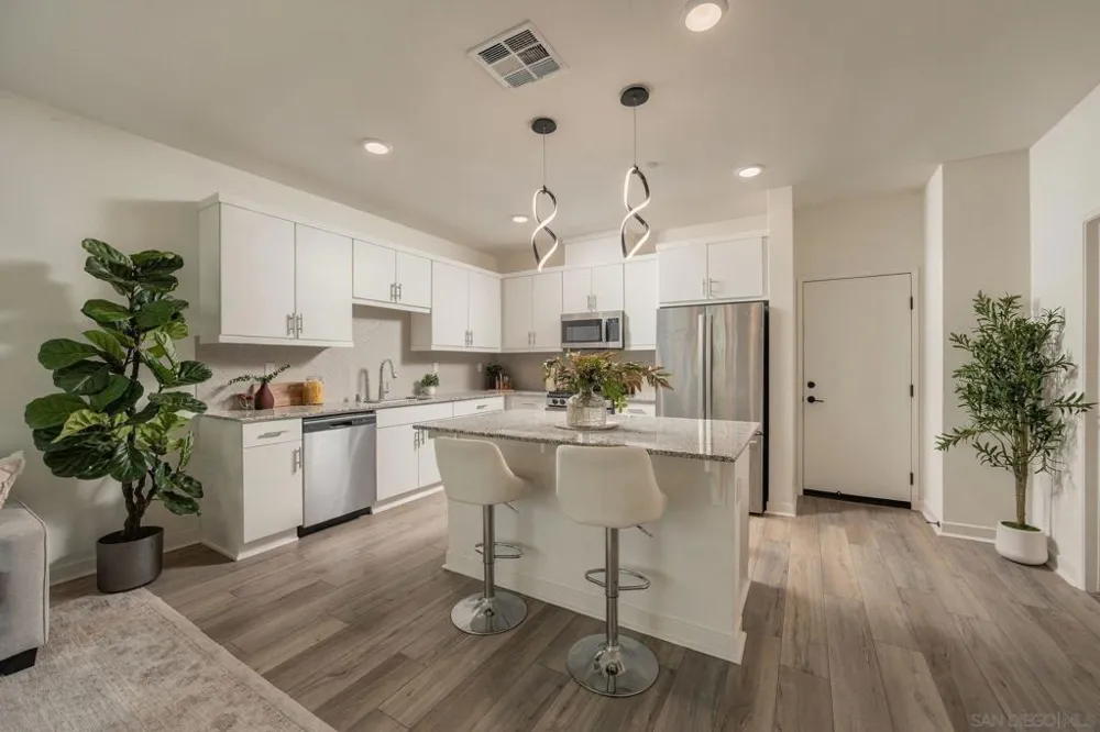 35169 Rangpur Ln Fallbrook, CA 92028