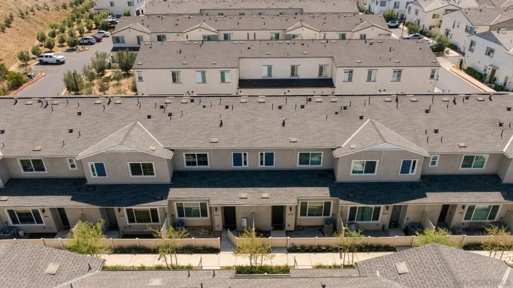 35169 Rangpur Ln Fallbrook, CA 92028