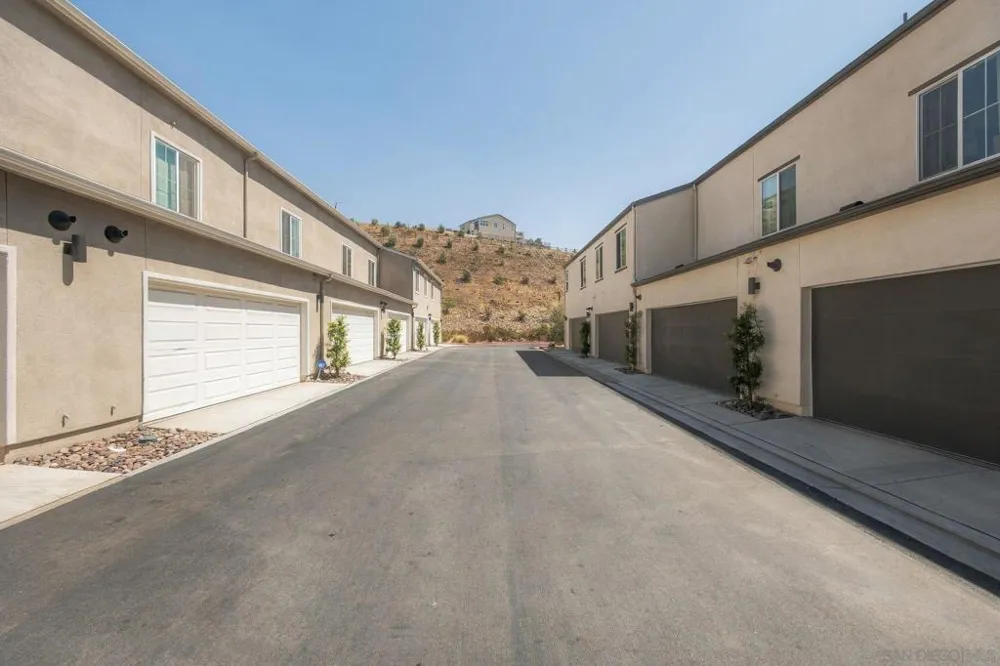 35169 Rangpur Ln Fallbrook, CA 92028