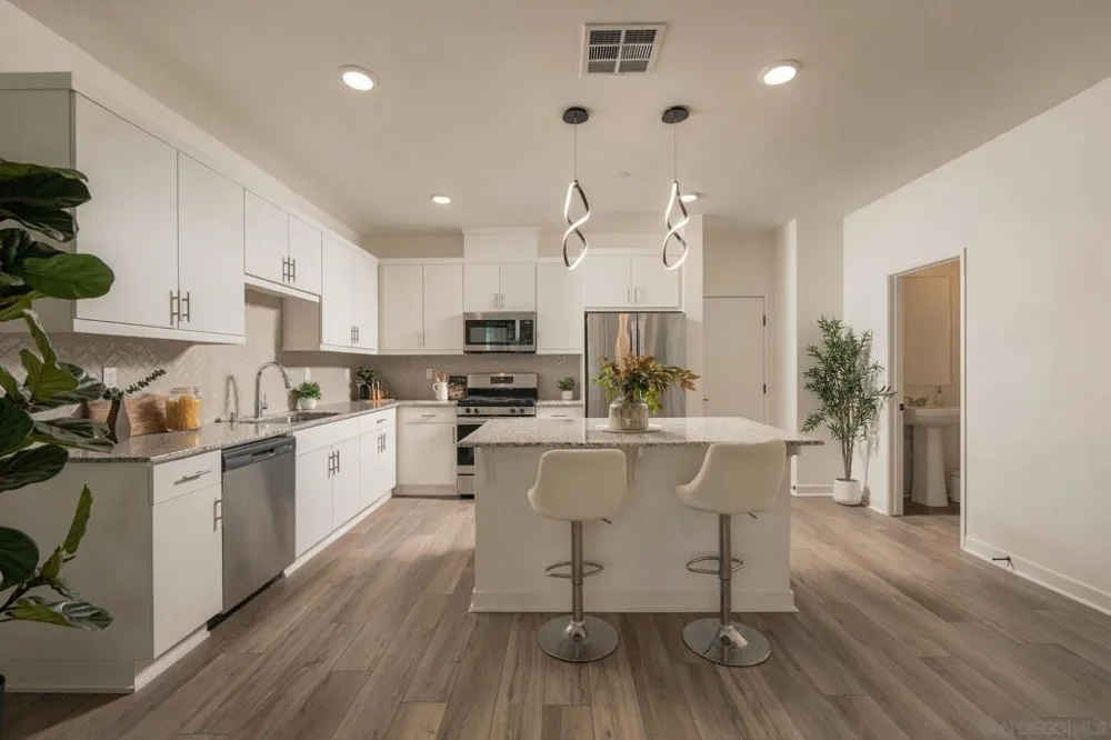 35169 Rangpur Ln Fallbrook, CA 92028