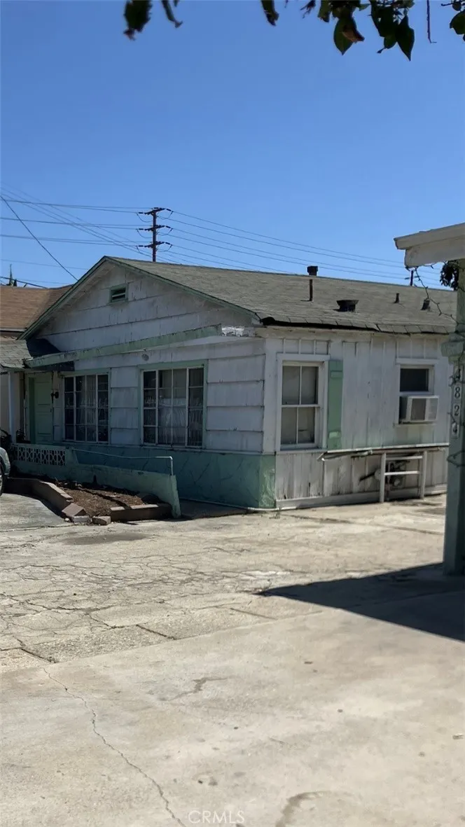 4822 W 115th Hawthorne, CA 90250