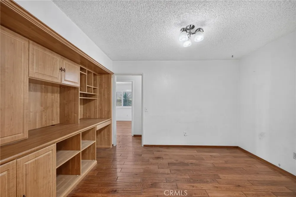 1245 Prado Redlands, CA 92374