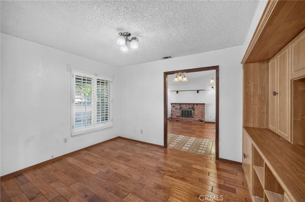 1245 Prado Redlands, CA 92374