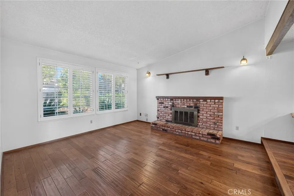 1245 Prado Redlands, CA 92374