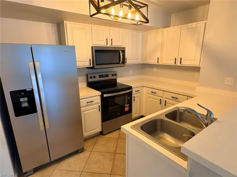 4109 Residence Drive #506