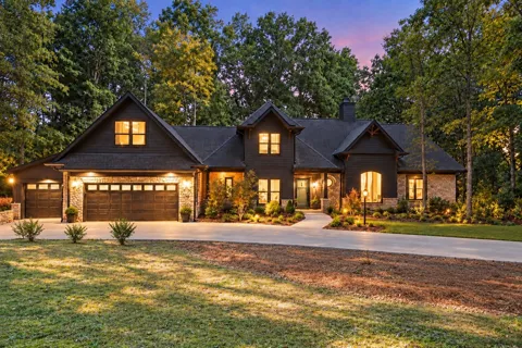 7317 Sugar Camp Hollow Rd