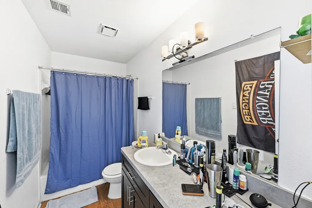 1904 Valley Hill Circle Austin, TX 78741