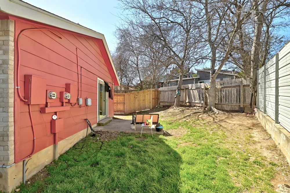 1904 Valley Hill Circle Austin, TX 78741