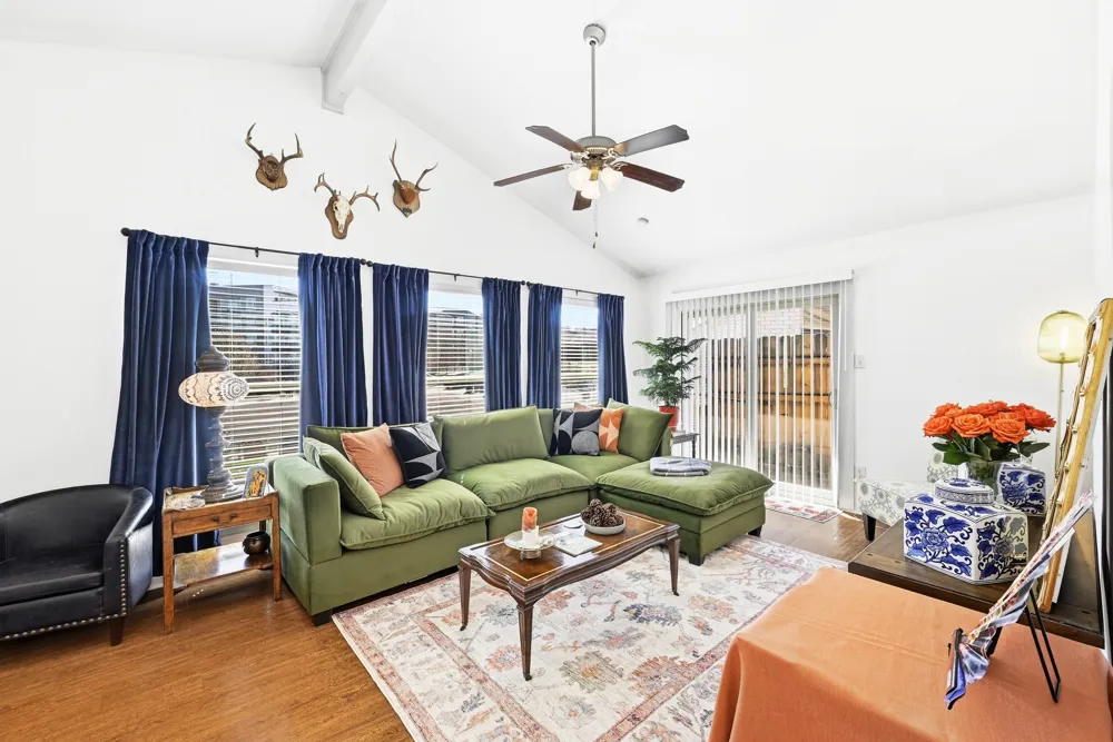 1904 Valley Hill Circle Austin, TX 78741