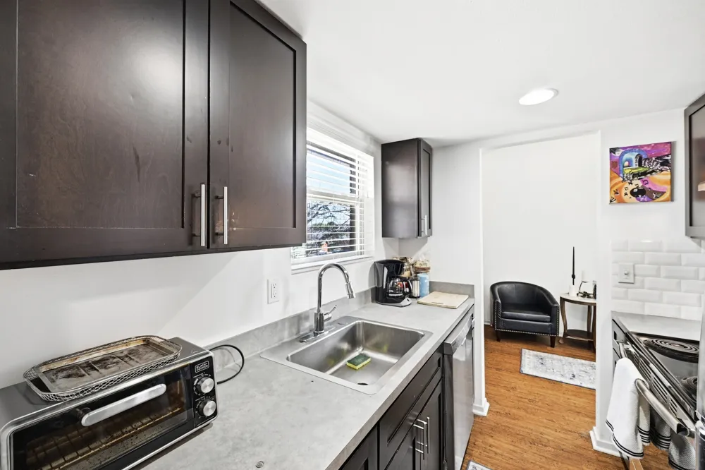 1904 Valley Hill Circle Austin, TX 78741