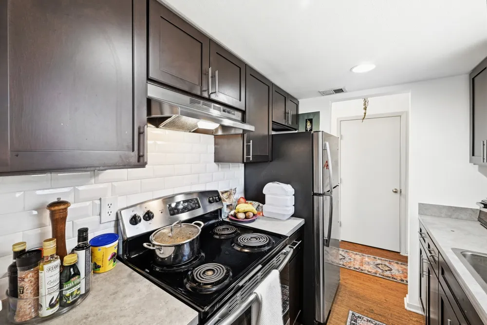1904 Valley Hill Circle Austin, TX 78741