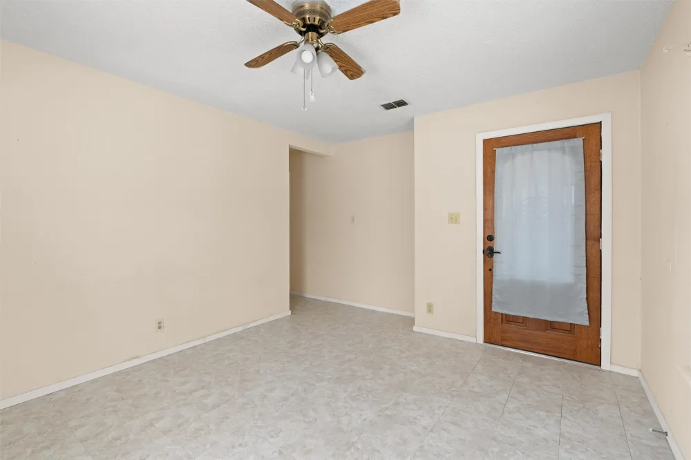 1102 Carlin Cove Round Rock, TX 78681