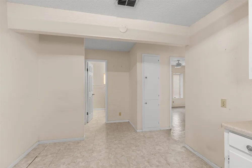 1102 Carlin Cove Round Rock, TX 78681