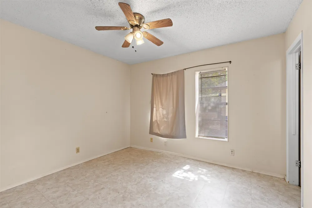 1102 Carlin Cove Round Rock, TX 78681