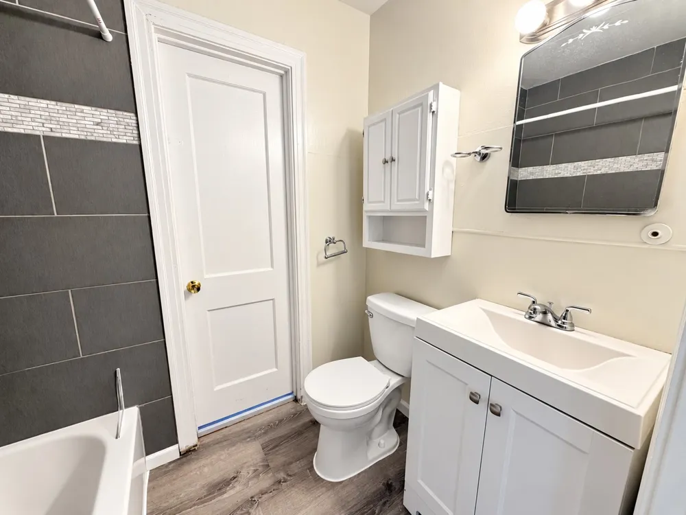 819 E 31st Street Austin, TX 78705