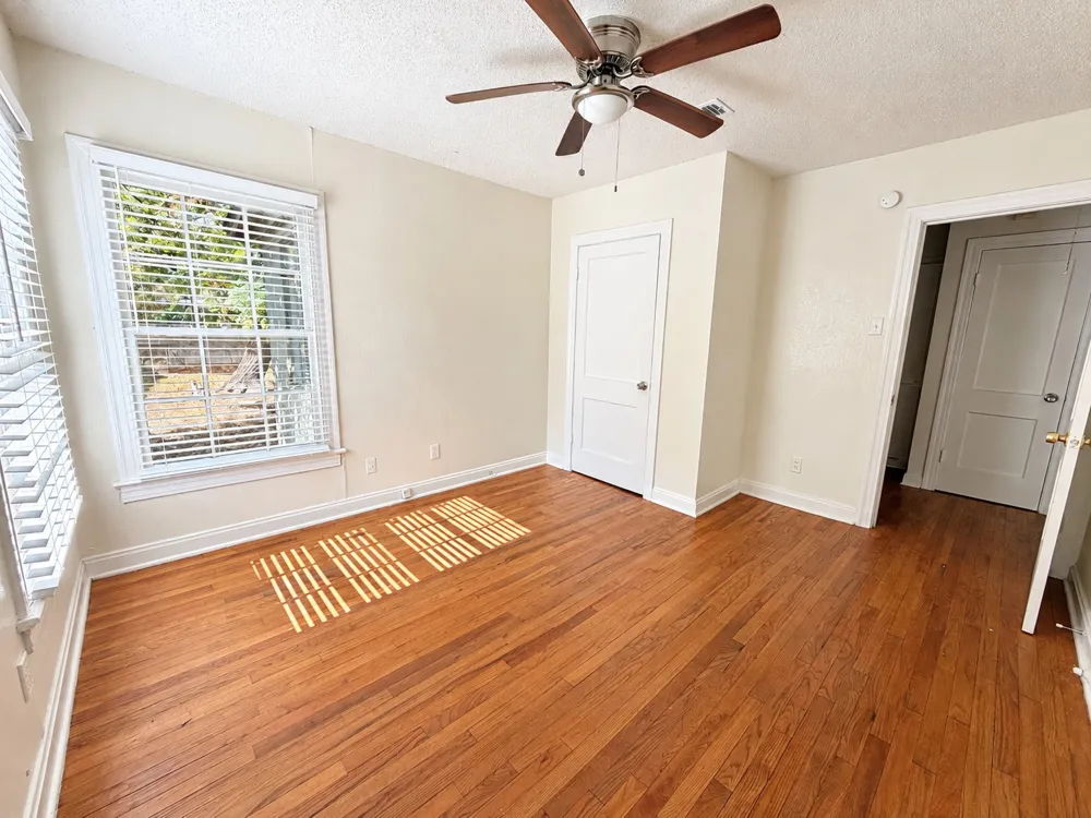 819 E 31st Street Austin, TX 78705