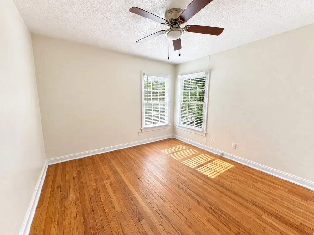 819 E 31st Street Austin, TX 78705