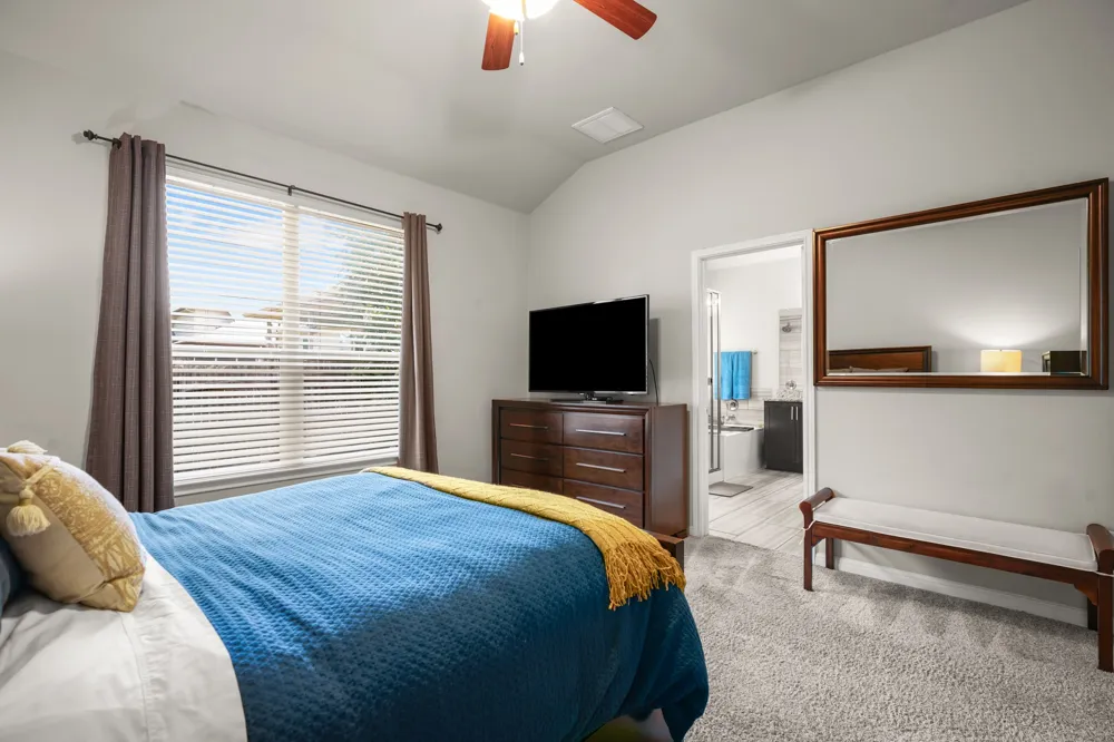 2302 Alayna Cove Austin, TX 78754