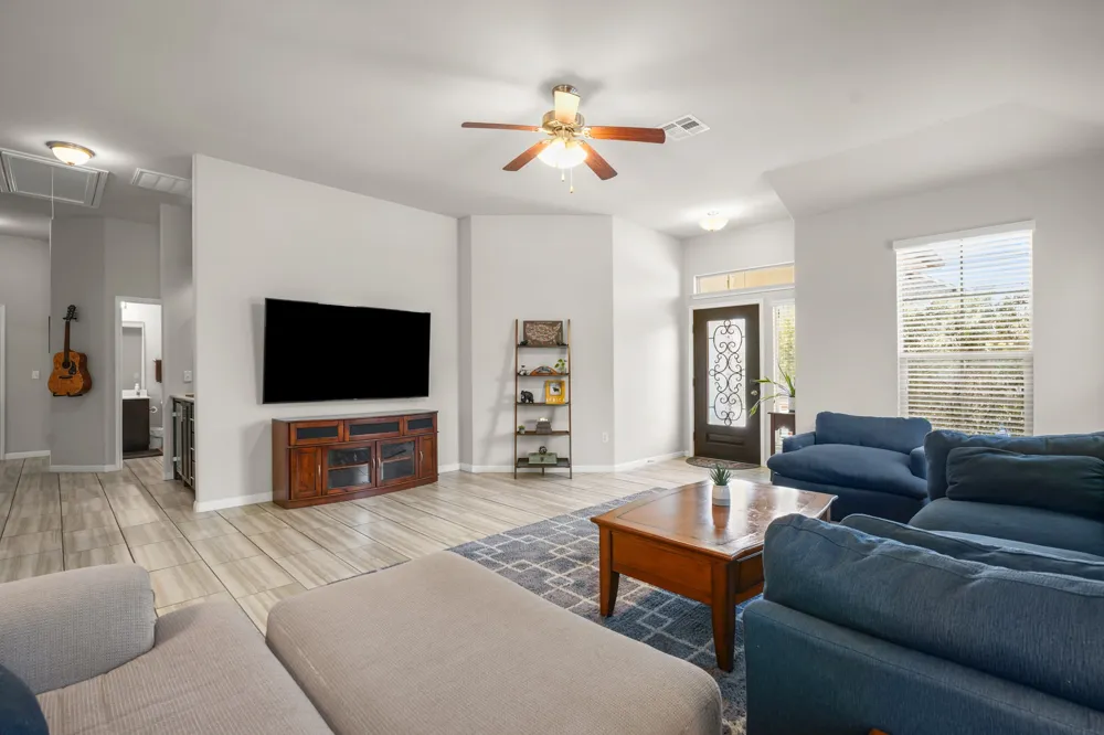 2302 Alayna Cove Austin, TX 78754