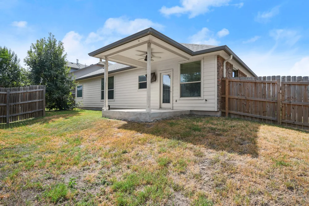 2302 Alayna Cove Austin, TX 78754