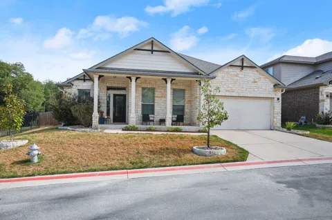 2302 Alayna Cove