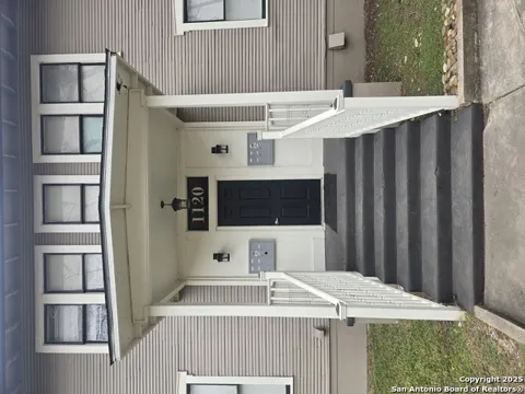 1120 W Woodlawn Ave Unit 6