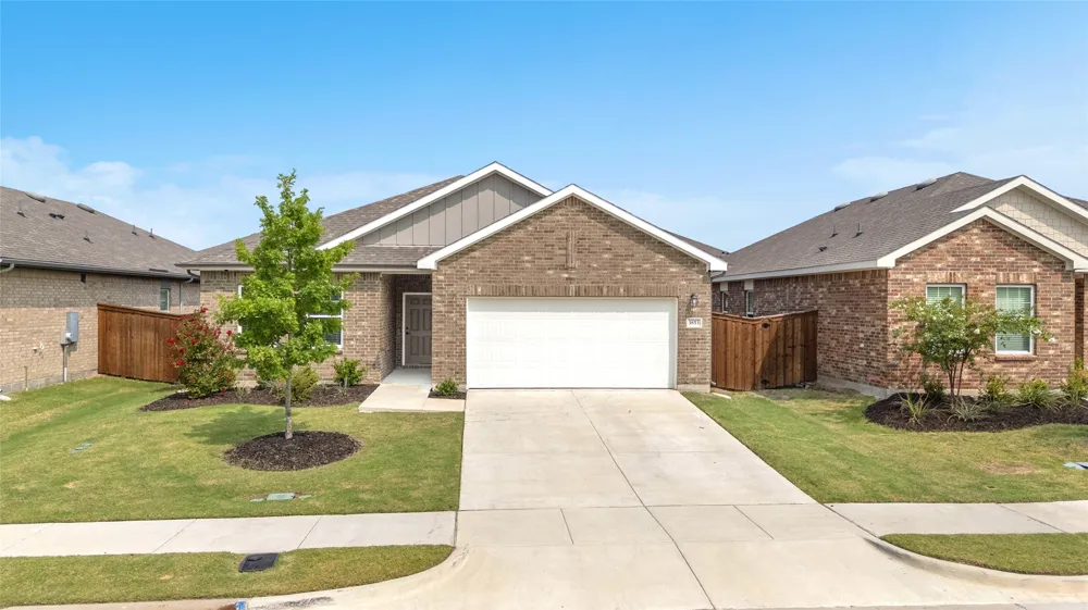 1853 Mccree Street Forney, TX 75126