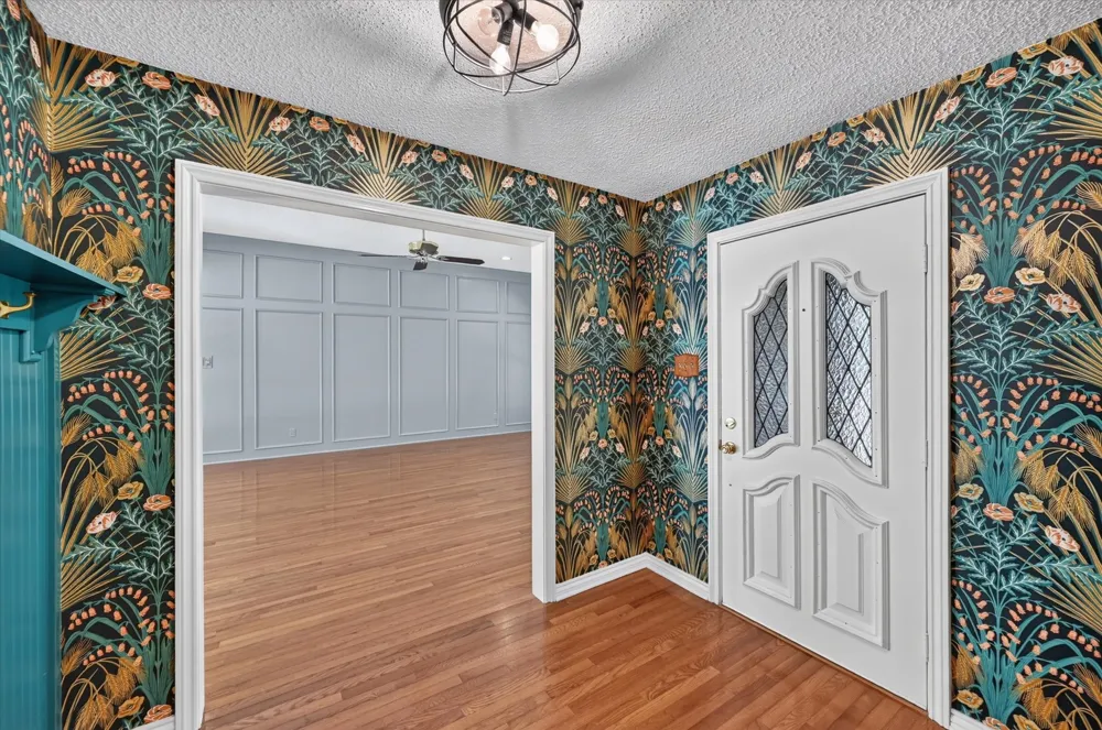 6501 Oakview Drive Flower Mound, TX 75022