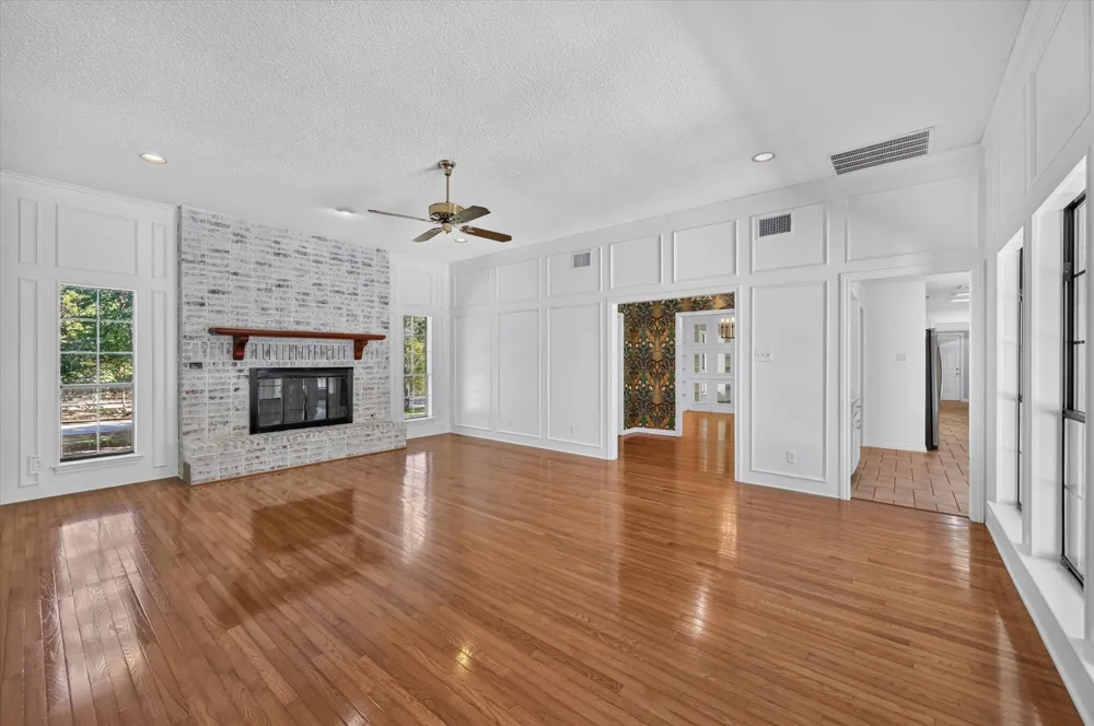 6501 Oakview Drive Flower Mound, TX 75022