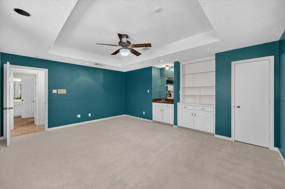6501 Oakview Drive Flower Mound, TX 75022