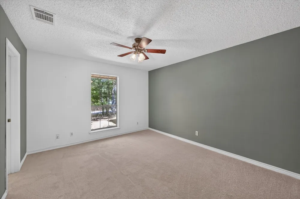 6501 Oakview Drive Flower Mound, TX 75022