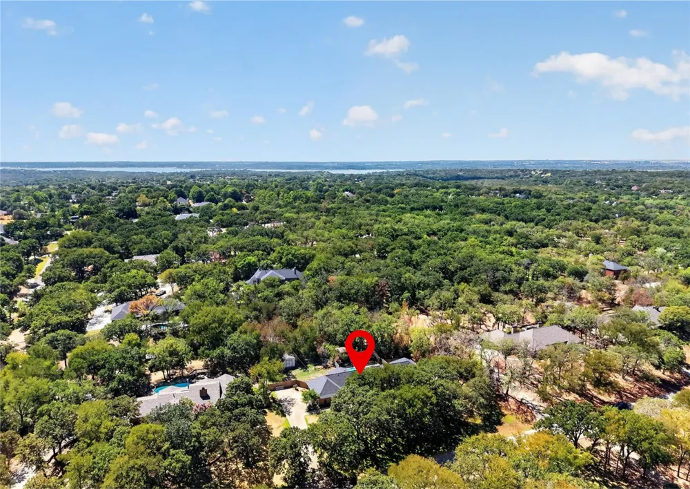 6501 Oakview Drive Flower Mound, TX 75022