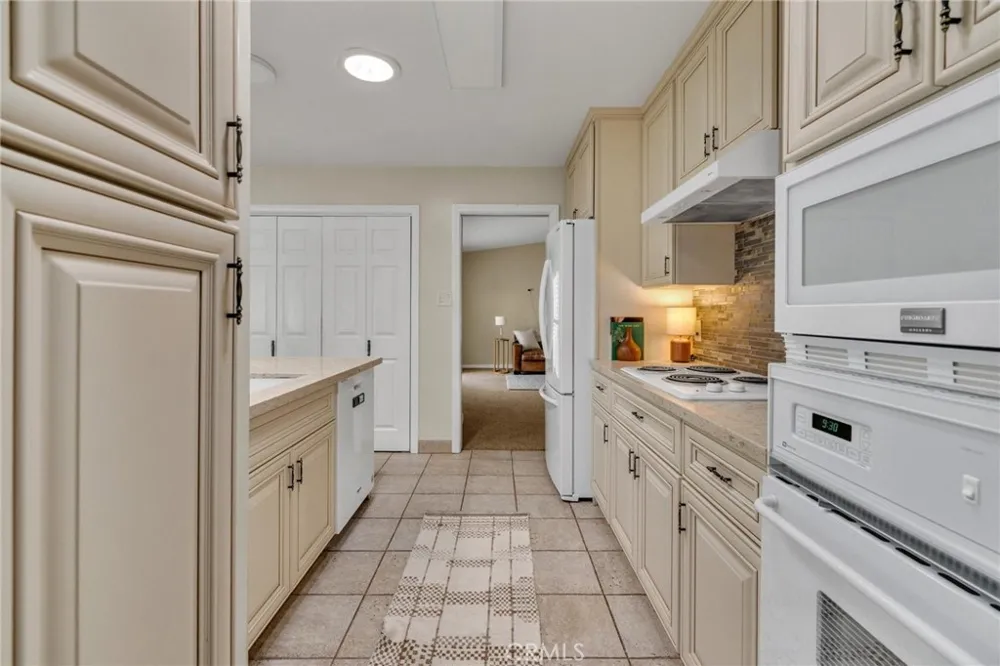 20816 Reynolds Torrance, CA 90503
