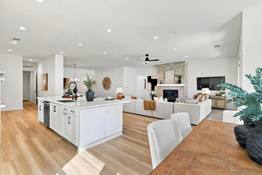 1748 Ishihara Rd Vista, CA 92084