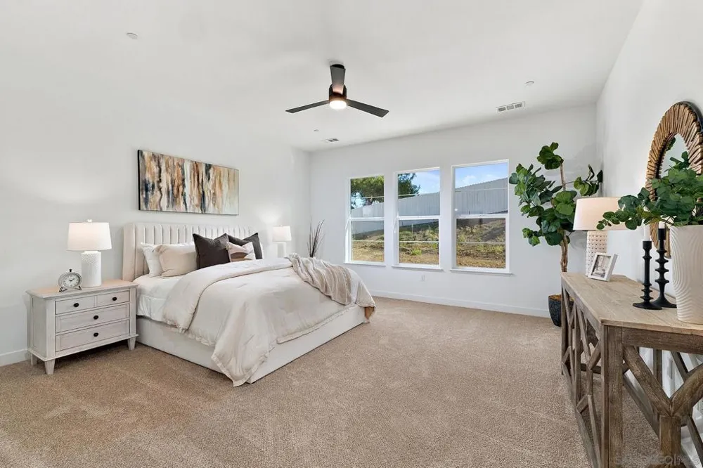 1748 Ishihara Rd Vista, CA 92084