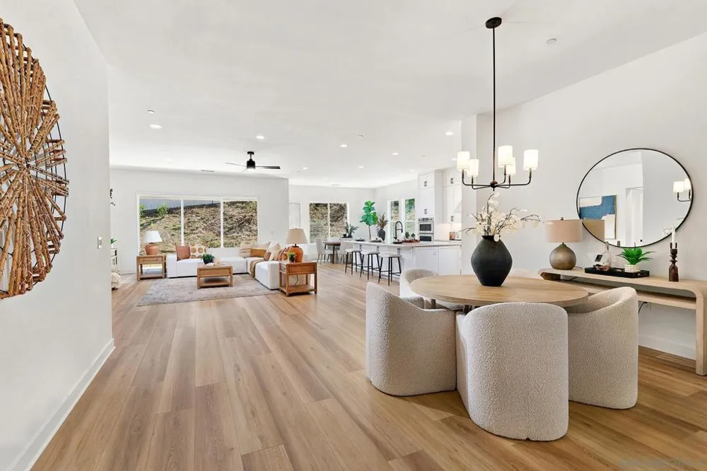 1748 Ishihara Rd Vista, CA 92084
