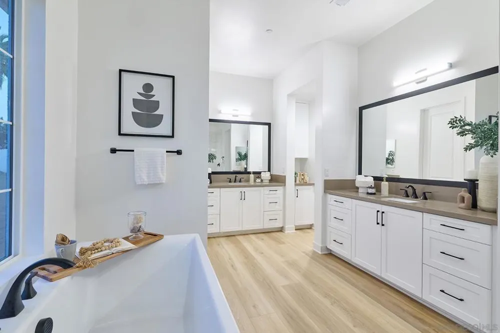 1748 Ishihara Rd Vista, CA 92084
