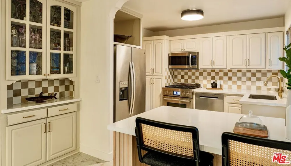 4507 W 142nd Street Hawthorne, CA 90250