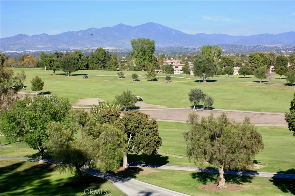 3499 Bahia Blanca W #B1 Laguna Woods, CA 92637