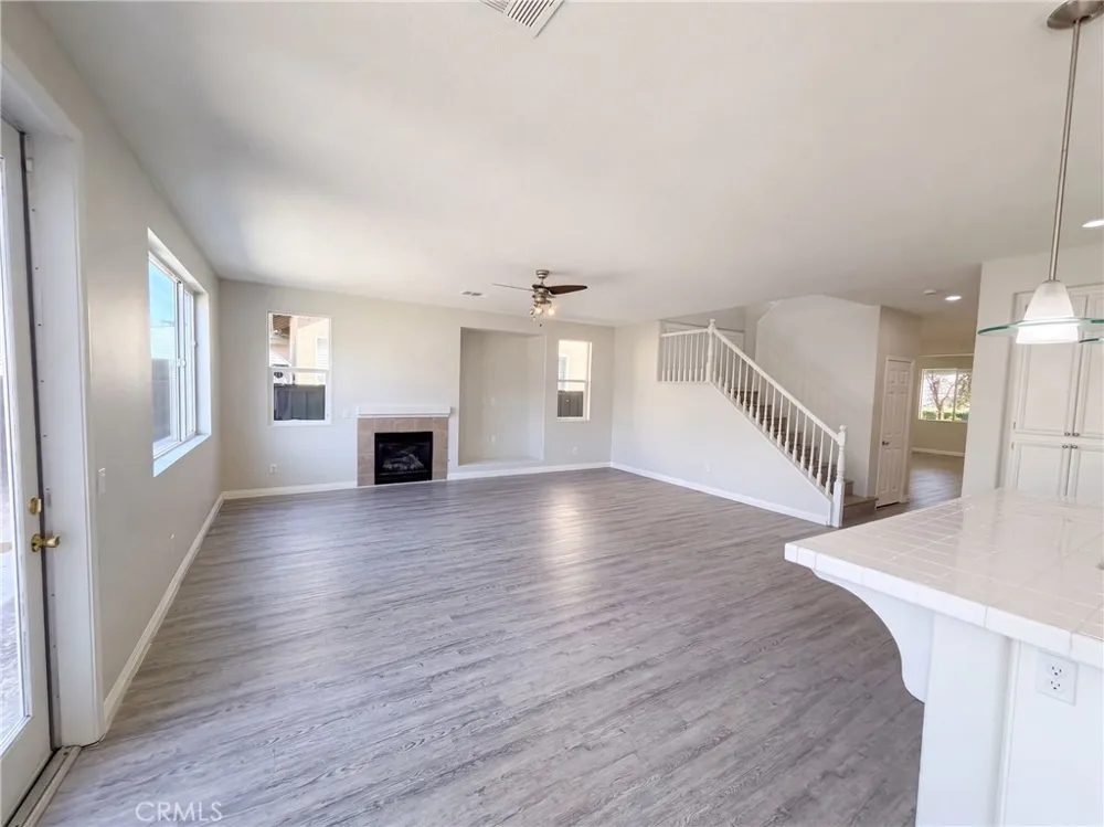 1265 Lavender Hemet, CA 92545