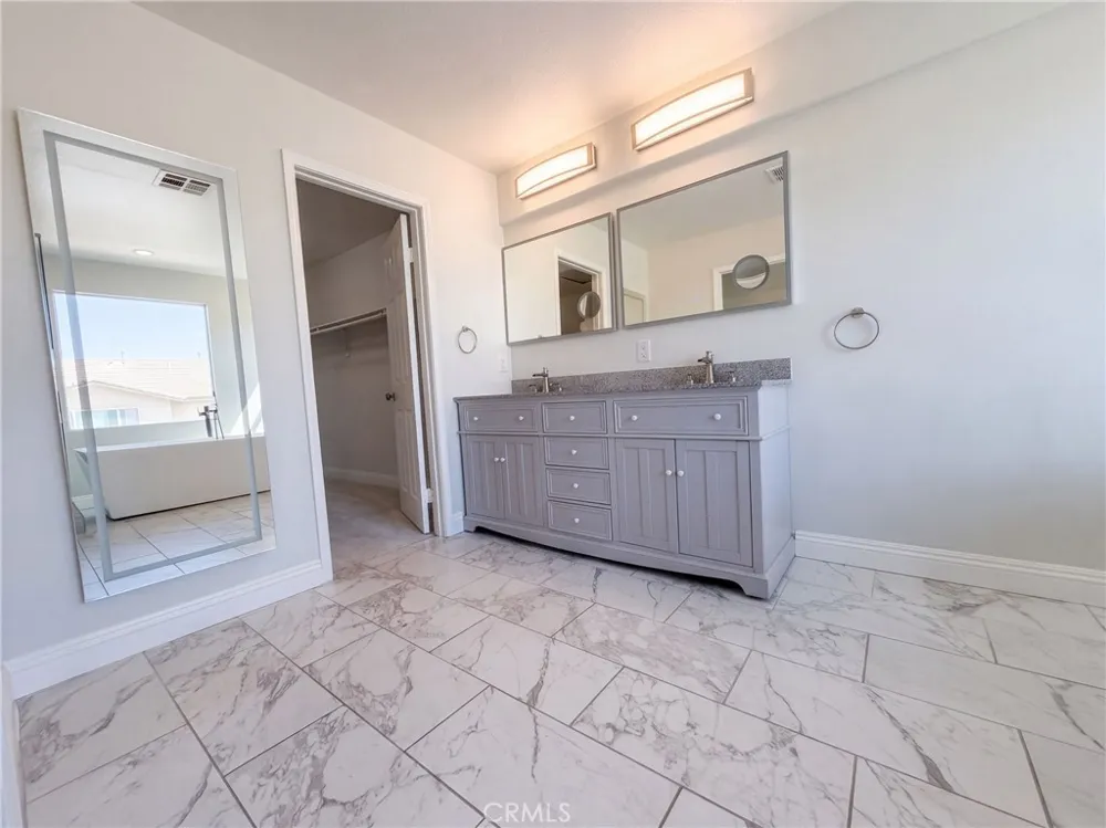 1265 Lavender Hemet, CA 92545