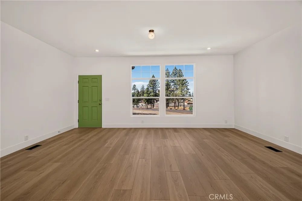 1166 Wagstaff Paradise, CA 95969