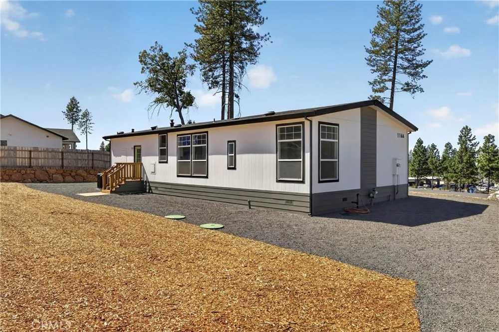 1166 Wagstaff Paradise, CA 95969