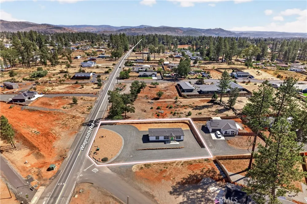1166 Wagstaff Paradise, CA 95969